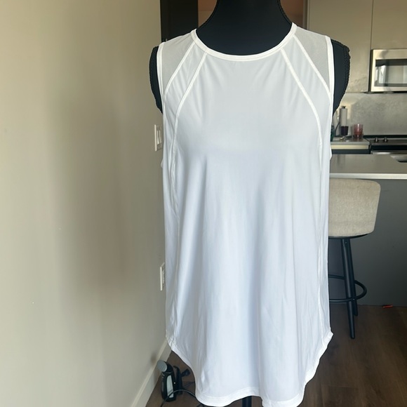 lululemon athletica Tops - Lululemon White Mesh Back Sleeveless Tank Top